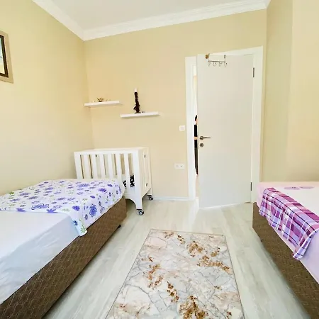 F Celik Villalari فيلة