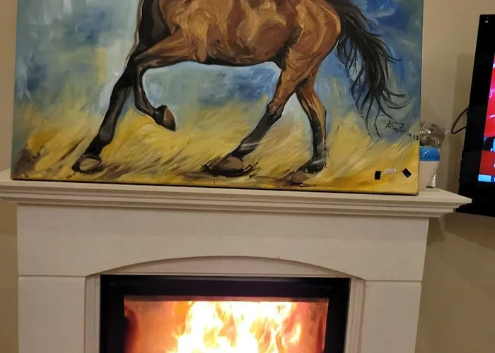 F Celik Villalari Vila *